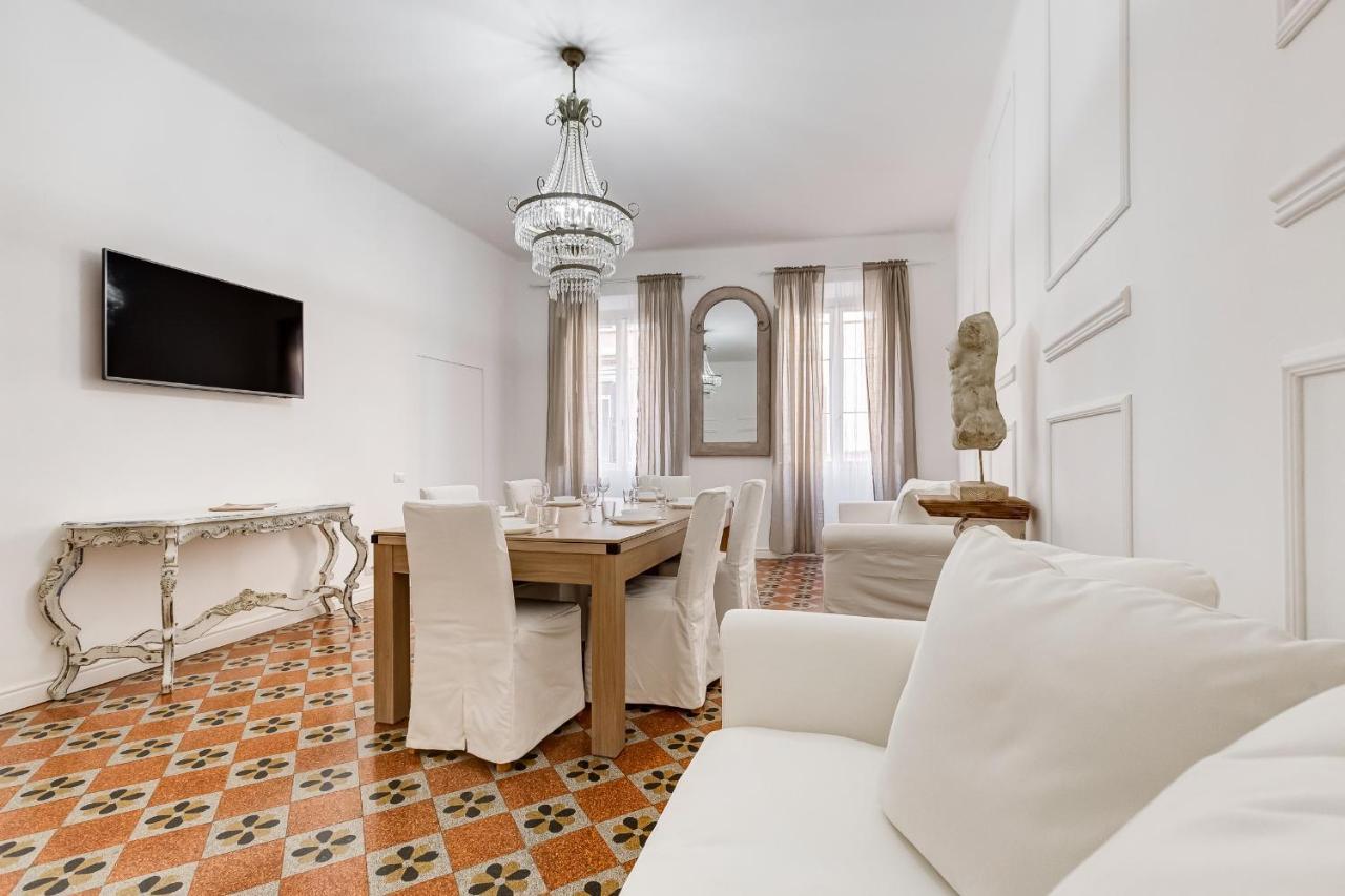 Spanish Square - Romedreamhome 外观 照片